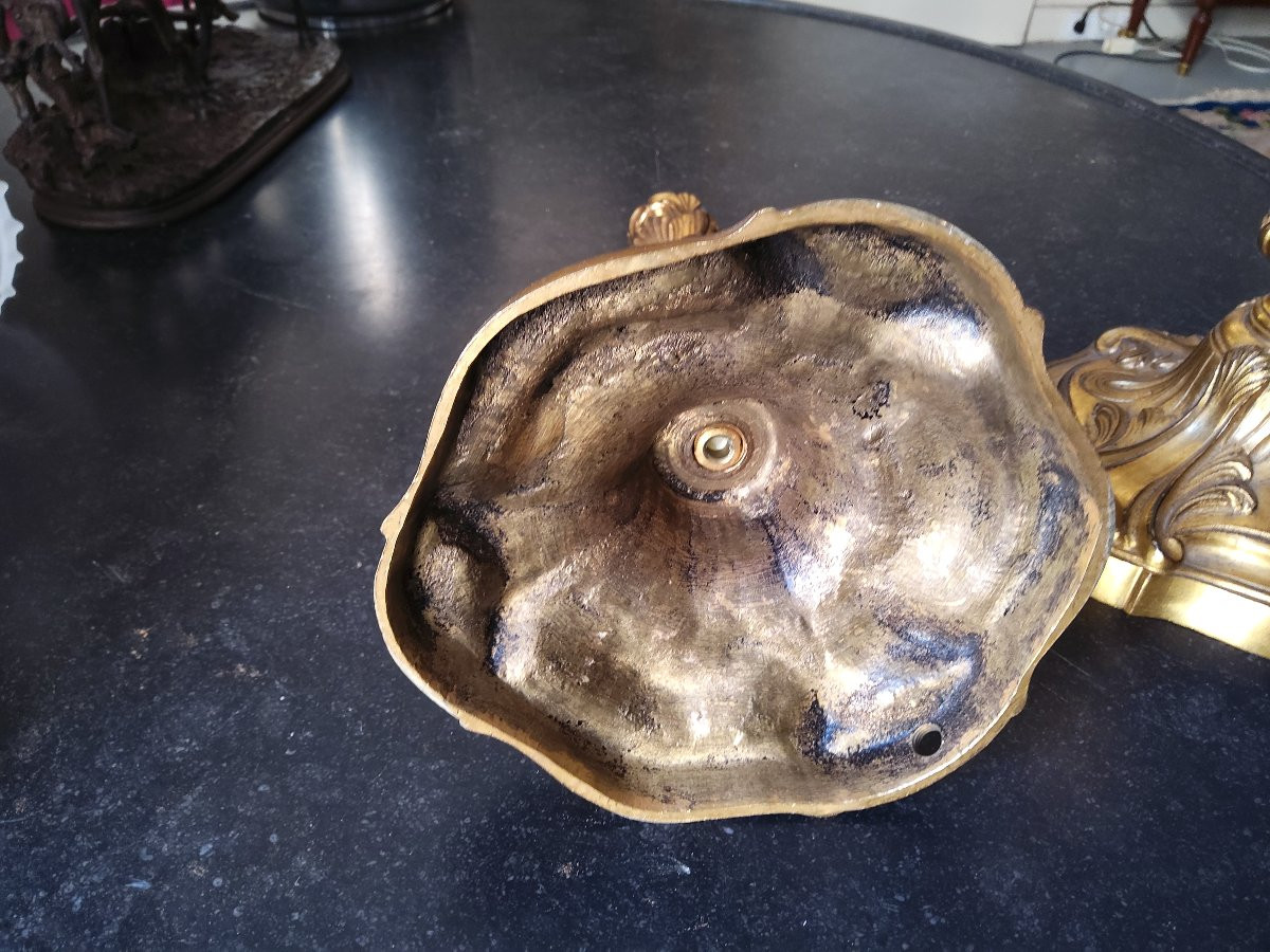 Paire de bougeoirs en bronze doré d époque Louis XV-photo-2